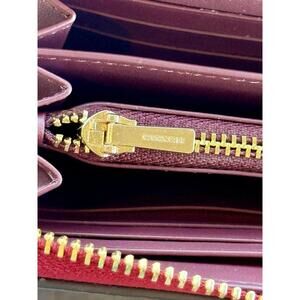 👜 Coach Signature Long Zip Around Wallet – IM/Brown 1941 Red (C4452)